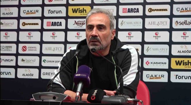 Mustafa Dalcı: “Sahada oynanan oyunu içerideki futbolcuların belirlemesi gerekiyor”