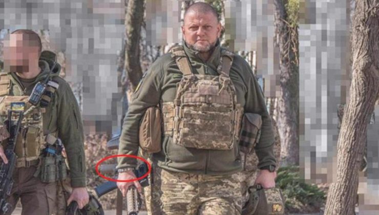 Ukrayna Genelkurmay Lideri Zaluzni’nin bilekliğindeki nazi gamalı haç sembolü ortalığı karıştırdı