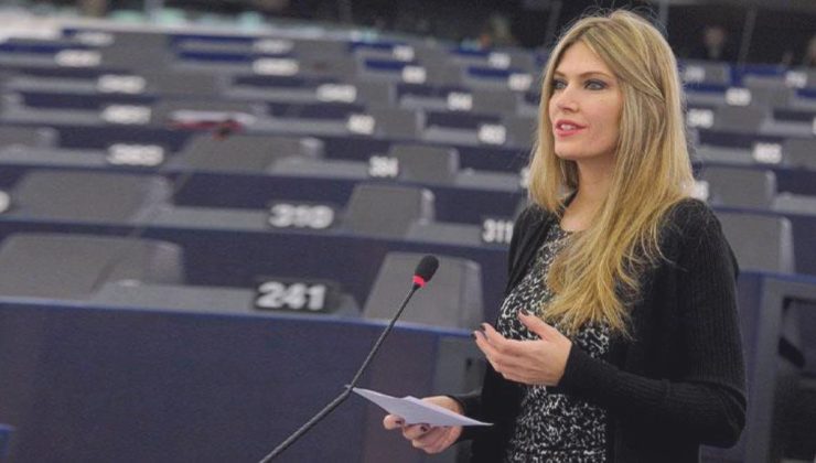 Yunan bayan siyasetçiden skandal Türkiye sözleri! Sahneye bu sefer de o çıktı