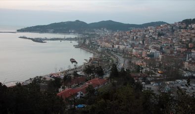 Zonguldak’ta asırlık ramazan topu geleneği ses bombasıyla yaşatılıyor